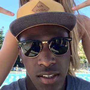 Meet your Posher, Damonte